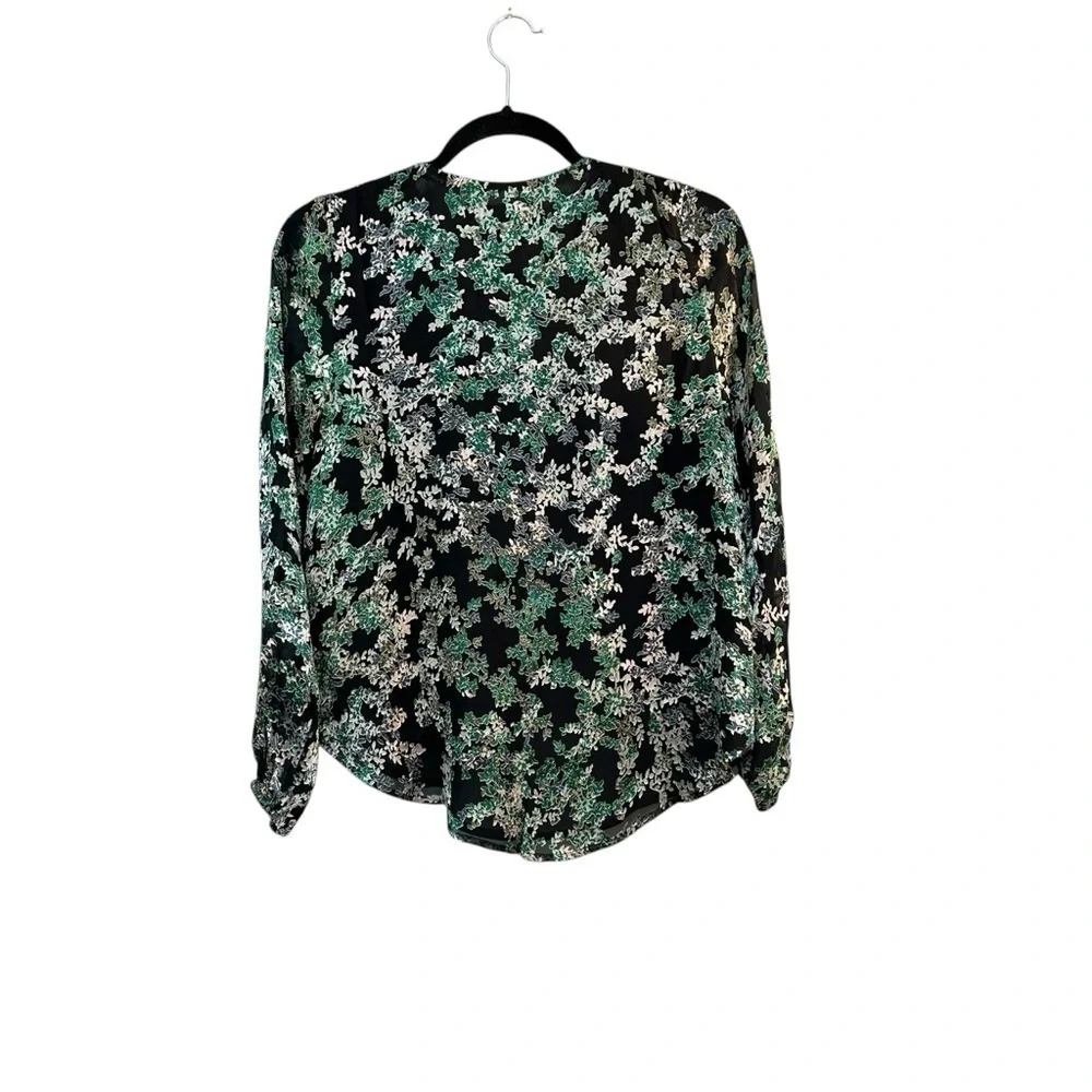 White House, black market petite burnout velvet top - Picture 2 of 2